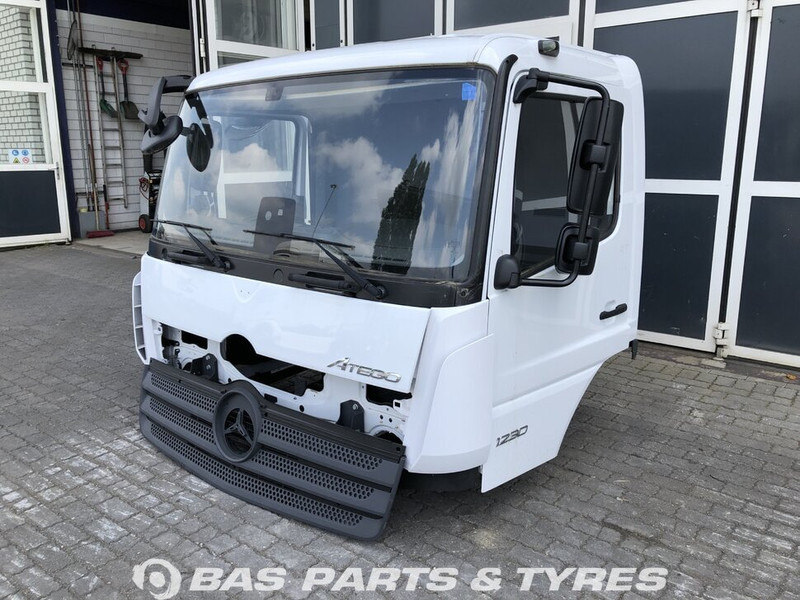 Mercedes-Benz Atego MP4 - Кабина и интерьер для Грузовиков: фото 1 Mercedes-Benz Atego MP4 - Кабина и интерьер для Грузовиков: фото 1