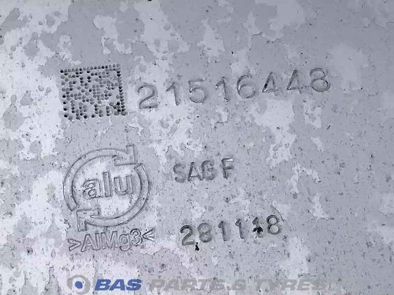 Renault - Топливный бак для Грузовиков: фото 5 Renault - Топливный бак для Грузовиков: фото 5