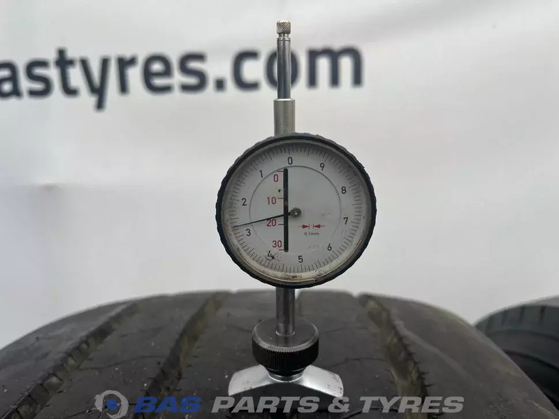 SAILUN Sailun 385/65R22.5 SFR1 160/158 M+S 3PMSF gebruikte set - Шина для Грузовиков: фото 3 SAILUN Sailun 385/65R22.5 SFR1 160/158 M+S 3PMSF gebruikte set - Шина для Грузовиков: фото 3