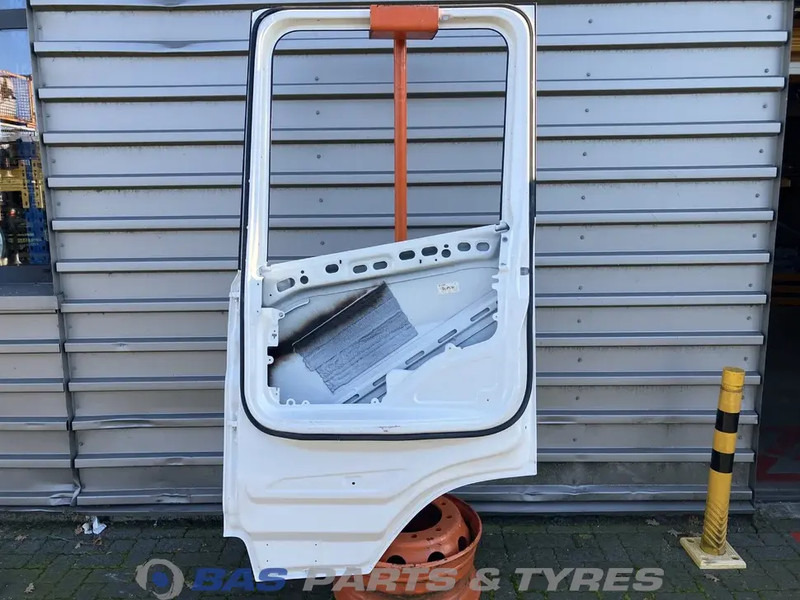 Scania R-Serie NextGen Portier Rechts Scania 2044984 - Дверь и запчасти для Грузовиков: фото 2 Scania R-Serie NextGen Portier Rechts Scania 2044984 - Дверь и запчасти для Грузовиков: фото 2