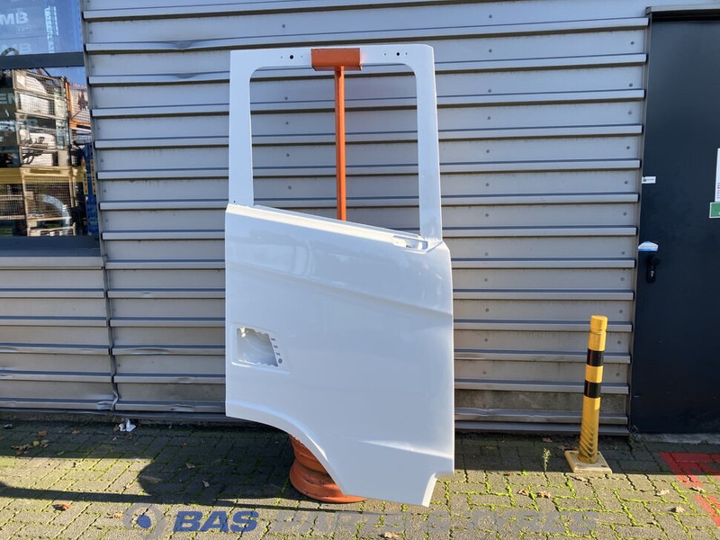 Scania S-Serie NextGen Portier Rechts Scania 2137842 - Дверь и запчасти для Грузовиков: фото 1 Scania S-Serie NextGen Portier Rechts Scania 2137842 - Дверь и запчасти для Грузовиков: фото 1