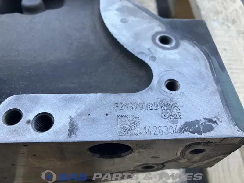 Volvo Cilinderkop Volvo D11K 370 21379389 - Блок цилиндров для Грузовиков: фото 5 Volvo Cilinderkop Volvo D11K 370 21379389 - Блок цилиндров для Грузовиков: фото 5