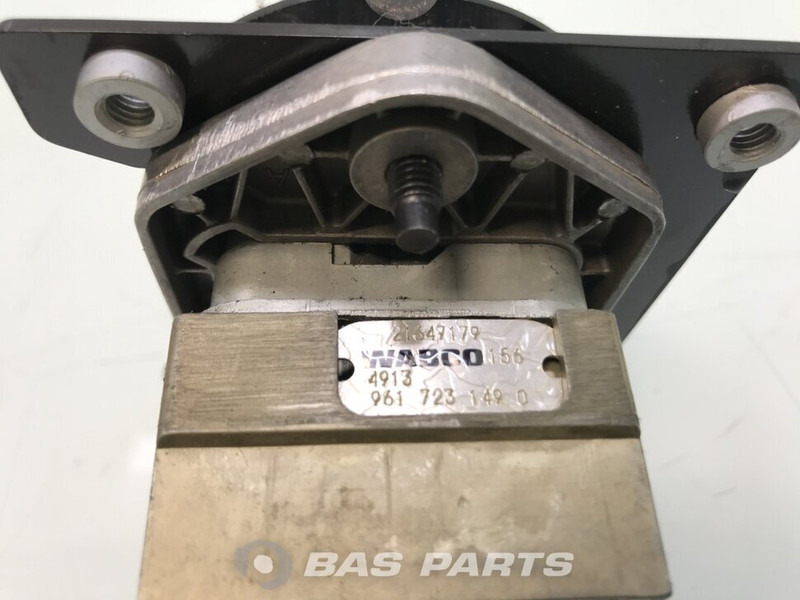 DAF Parkeerremventiel DAF 1708855 - Запчасти для Грузовиков: фото 3 DAF Parkeerremventiel DAF 1708855 - Запчасти для Грузовиков: фото 3