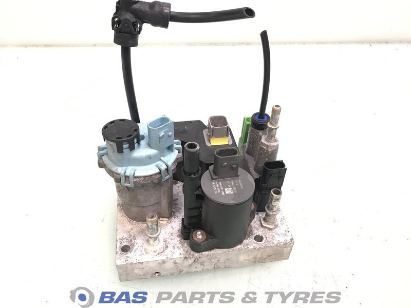 Volvo AdBlue pomp Volvo 21679299 - Запчасти для Грузовиков: фото 1 Volvo AdBlue pomp Volvo 21679299 - Запчасти для Грузовиков: фото 1