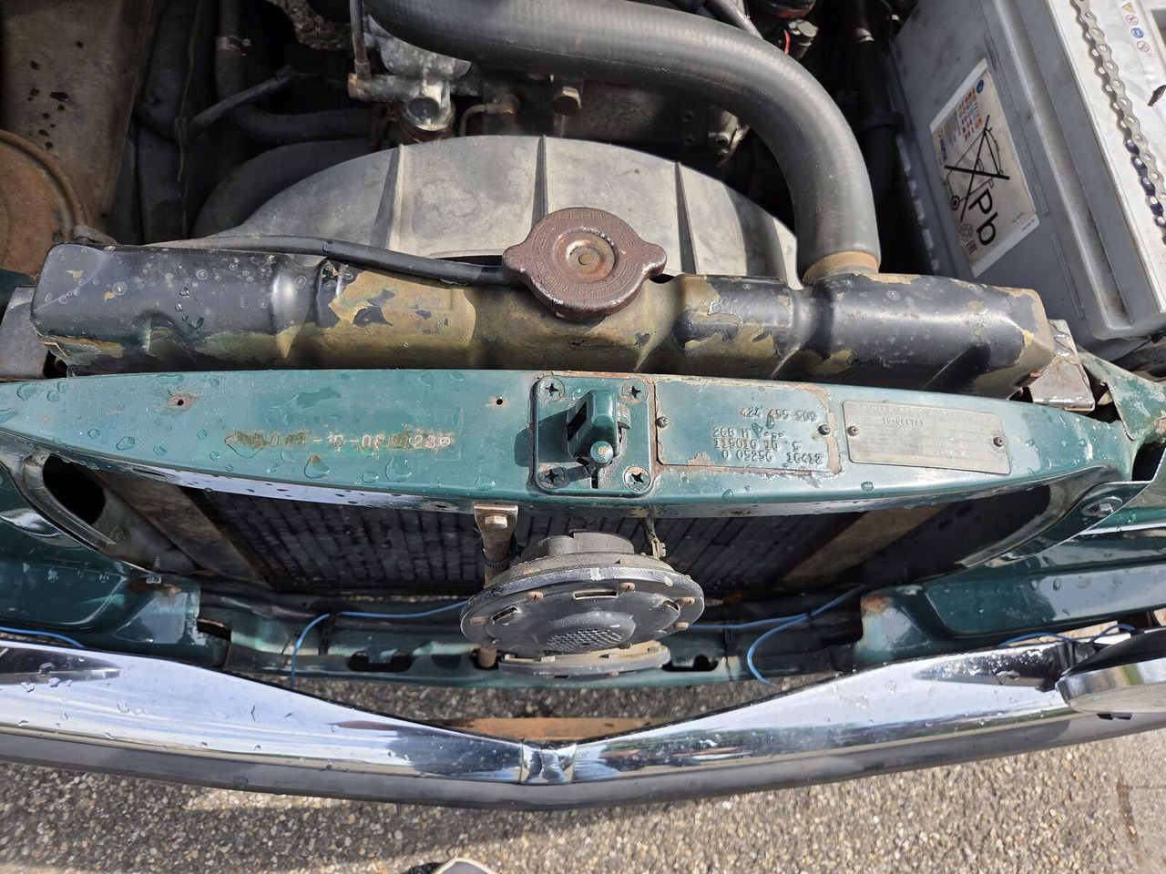 Легковой автомобиль Mercedes-Benz 220 (W115) auto: фото 13 Легковой автомобиль Mercedes-Benz 220 (W115) auto: фото 13