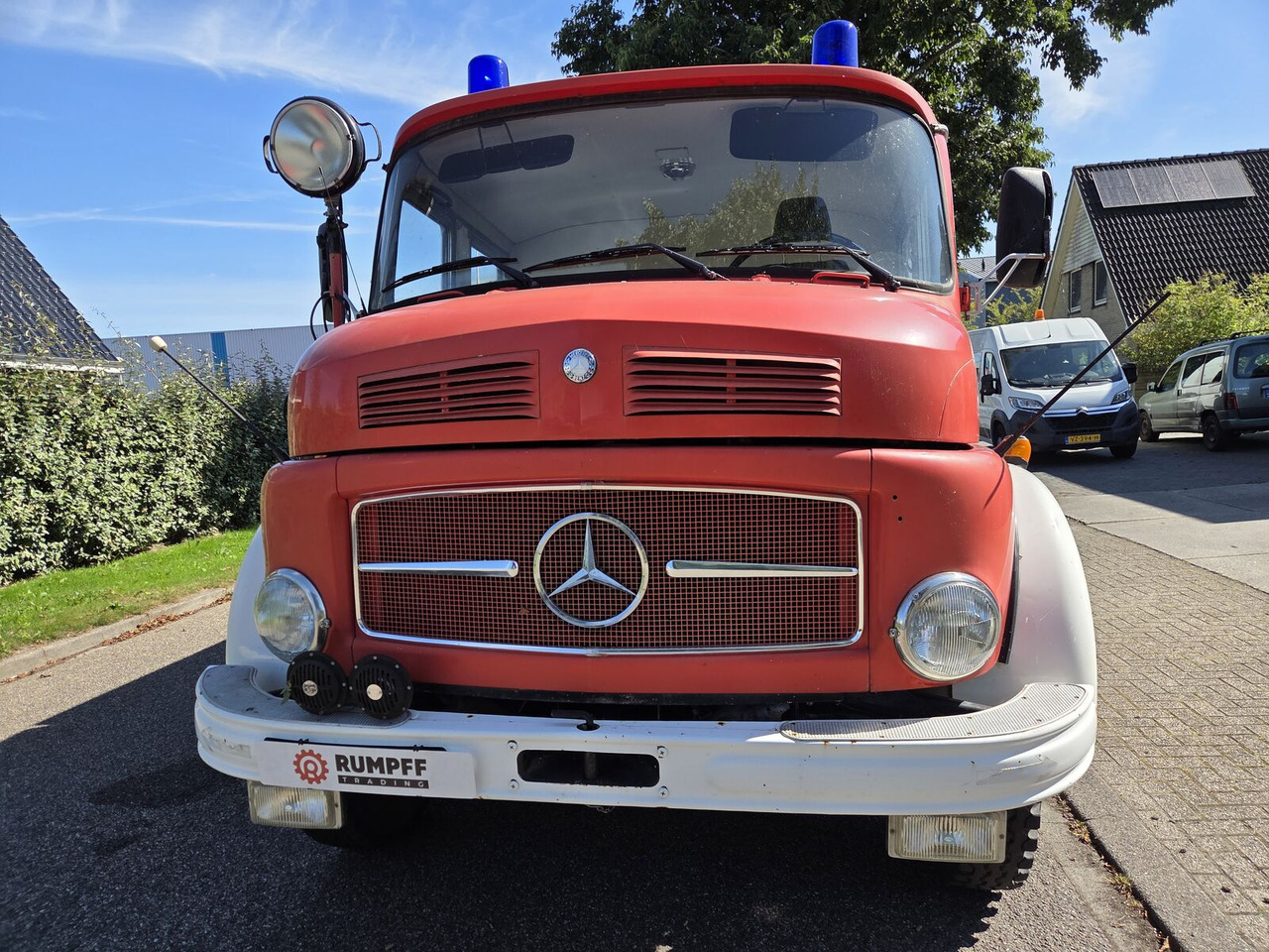 Mercedes-Benz LAF 1113 B 4X4 Turbo Diesel (170 PK) brandweerwagen - Пожарная машина: фото 3 Mercedes-Benz LAF 1113 B 4X4 Turbo Diesel (170 PK) brandweerwagen - Пожарная машина: фото 3