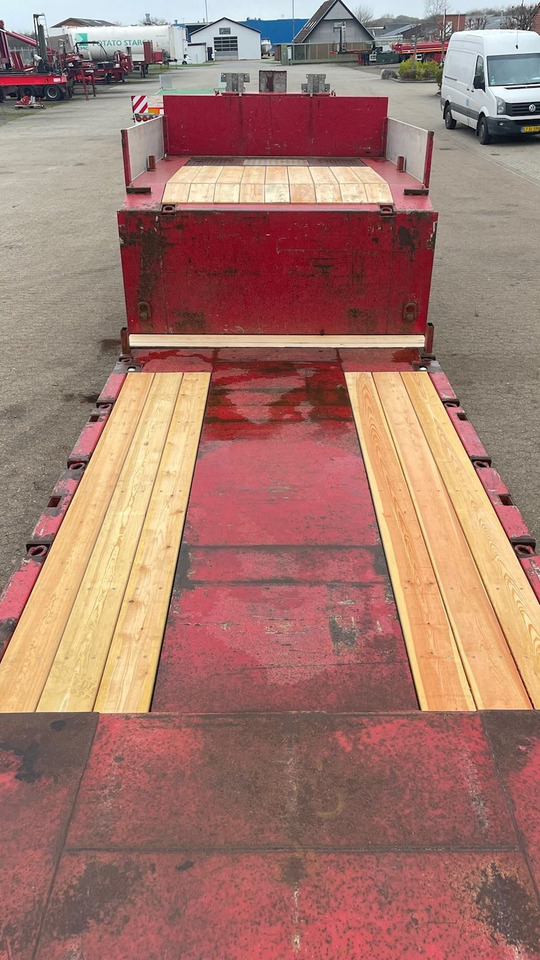 Низкорамный полуприцеп Doll T3L Sengetrailer: фото 6