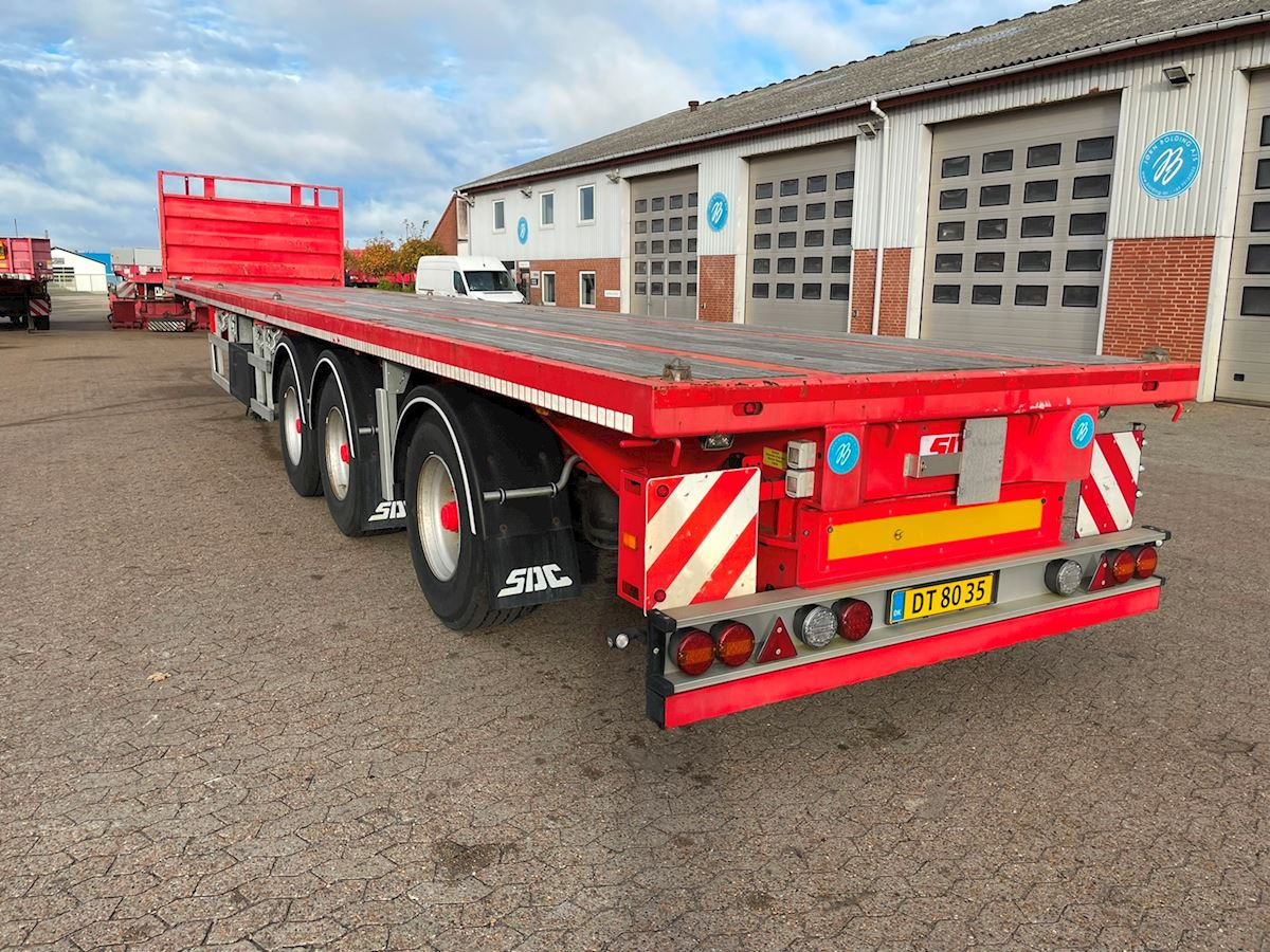 Полуприцеп бортовой/ Платформа SDC: фото 6