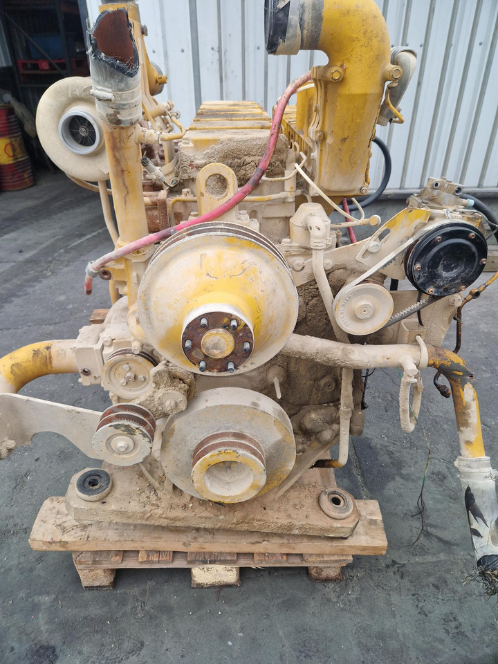 KOMATSU SAA6D 140E-2 - Двигатель для Строительной техники: фото 5 KOMATSU SAA6D 140E-2 - Двигатель для Строительной техники: фото 5