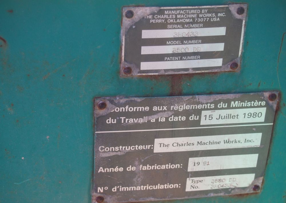 Ciągnik DITCH WITCH 3500DD 1991 DITCH WITCH 3500 DD - Траншеекопатель: фото 5 Ciągnik DITCH WITCH 3500DD 1991 DITCH WITCH 3500 DD - Траншеекопатель: фото 5