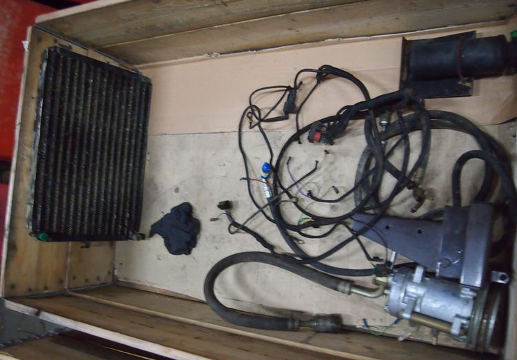 Części do Ciągnika Massey Ferguson MF 3000, 6000 Klimatyzacja do ciągnika MF 3000 - Отопление/ Вентиляция для Сельскохозяйственной техники: фото 1 Części do Ciągnika Massey Ferguson MF 3000, 6000 Klimatyzacja do ciągnika MF 3000 - Отопление/ Вентиляция для Сельскохозяйственной техники: фото 1