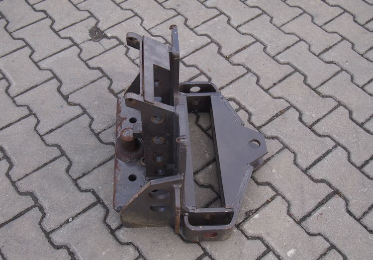 Części do Ciągnika Massey Ferguson MF 3000, 6000 Zaczep dolny do MF 3000, 3100, 6000, - Кузов и экстерьер для Сельскохозяйственной техники: фото 4 Części do Ciągnika Massey Ferguson MF 3000, 6000 Zaczep dolny do MF 3000, 3100, 6000, - Кузов и экстерьер для Сельскохозяйственной техники: фото 4