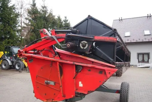 Heder Massey Ferguson Szerokość 5m pasuje do 32, 34, 36, 38, 42, 7254, 7272, 7278 - Жатка зерновая: фото 4 Heder Massey Ferguson Szerokość 5m pasuje do 32, 34, 36, 38, 42, 7254, 7272, 7278 - Жатка зерновая: фото 4