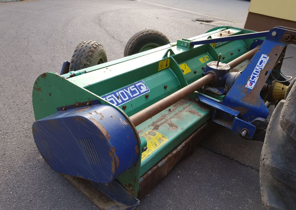 Kosiarka bijakowa Desvoys BH DR4 2011 - Косилка-измельчитель: фото 4 Kosiarka bijakowa Desvoys BH DR4 2011 - Косилка-измельчитель: фото 4