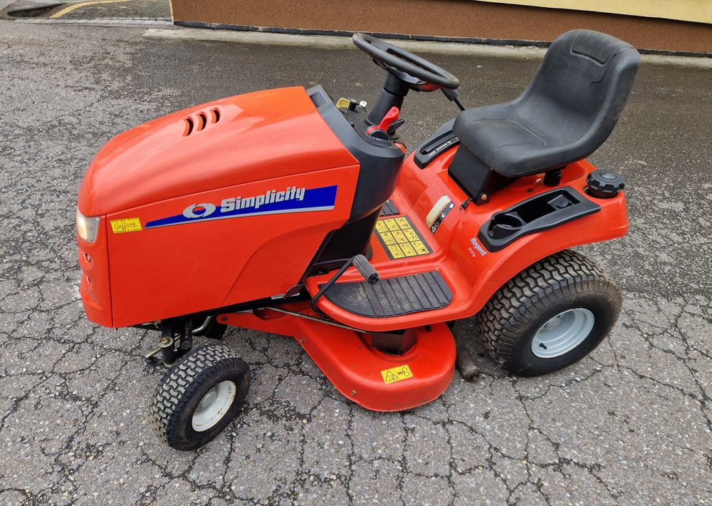 Kosiarka traktorek Simplicity Regent 18,5 Kosiarka Simplicity - Газонокосилка: фото 1 Kosiarka traktorek Simplicity Regent 18,5 Kosiarka Simplicity - Газонокосилка: фото 1