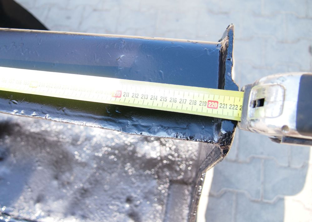 Łyżki do ładowarek teleskopowych Manitou MT, MLT, MHT, MRT 2010 Łyżka do ładowarki Manitou - Ковш для погрузчика: фото 5 Łyżki do ładowarek teleskopowych Manitou MT, MLT, MHT, MRT 2010 Łyżka do ładowarki Manitou - Ковш для погрузчика: фото 5