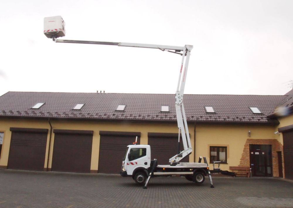 Samochód Renault Isoli PLE194/10N  2015 Renault Maxity Zwyżka Podnośnik koszowy - Грузовик с подъемником: фото 2 Samochód Renault Isoli PLE194/10N  2015 Renault Maxity Zwyżka Podnośnik koszowy - Грузовик с подъемником: фото 2