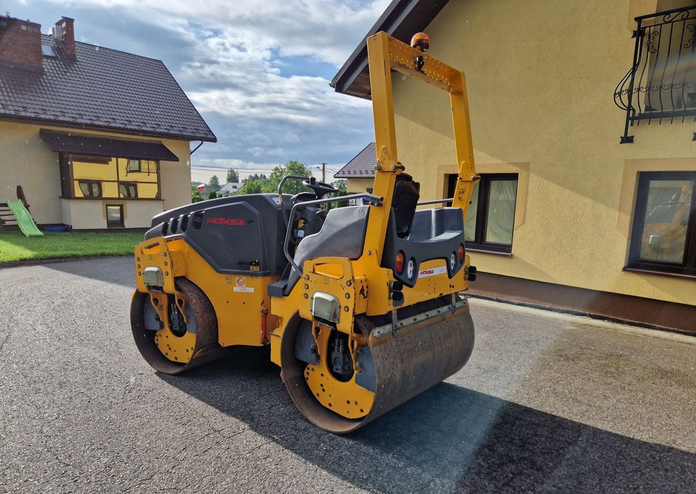 Walec Hamm HD14VV 2014 Walec HAMM HD 14VV silnik KUBOTA - Каток: фото 4 Walec Hamm HD14VV 2014 Walec HAMM HD 14VV silnik KUBOTA - Каток: фото 4