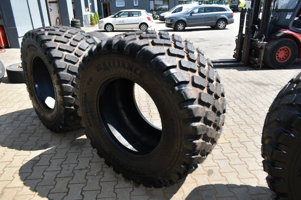 Alliance 600/55R26.5 / 882/ 165D /Steel Belted TL - Шина для Сельскохозяйственной техники: фото 4 Alliance 600/55R26.5 / 882/ 165D /Steel Belted TL - Шина для Сельскохозяйственной техники: фото 4
