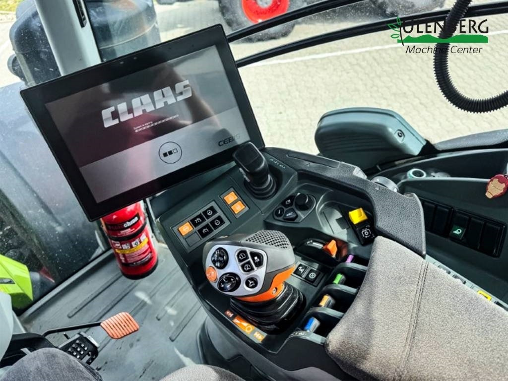Трактор Claas Axion 960: фото 10
