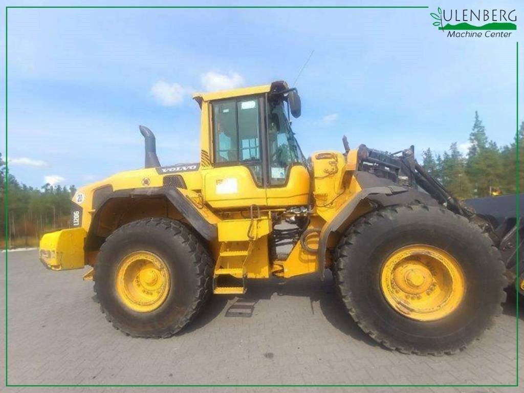 Колёсный погрузчик Volvo L 120 G: фото 11