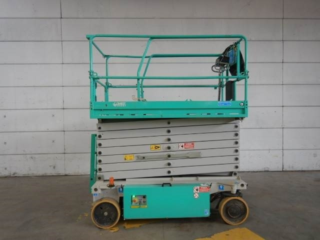 Imer IM14122 - Ножничный подъемник: фото 1 Imer IM14122 - Ножничный подъемник: фото 1