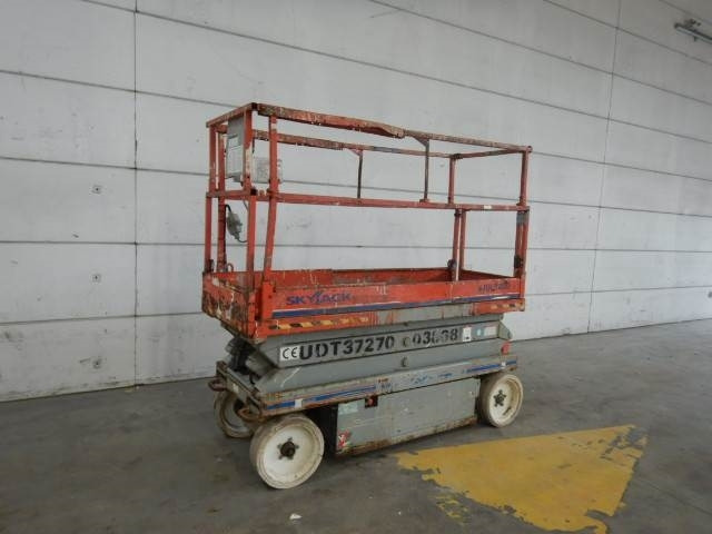 SkyJack SJ3220 - Ножничный подъемник: фото 4 SkyJack SJ3220 - Ножничный подъемник: фото 4