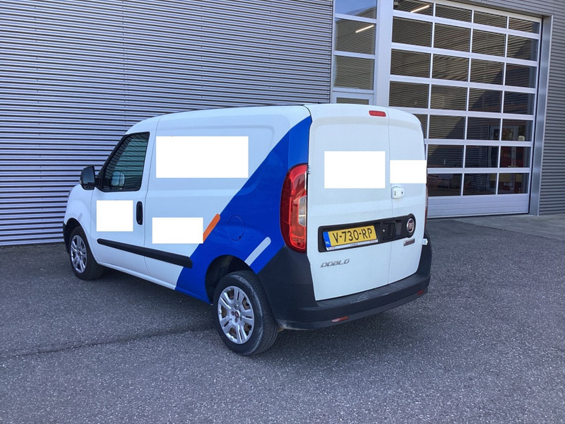 Fiat Dobló Cargo 1.3 MJ BPM VRIJ! 7x Voorraad NL Auto/ Airco/ Bluetooth/ Betimmering - Легковой фургон: фото 2 Fiat Dobló Cargo 1.3 MJ BPM VRIJ! 7x Voorraad NL Auto/ Airco/ Bluetooth/ Betimmering - Легковой фургон: фото 2