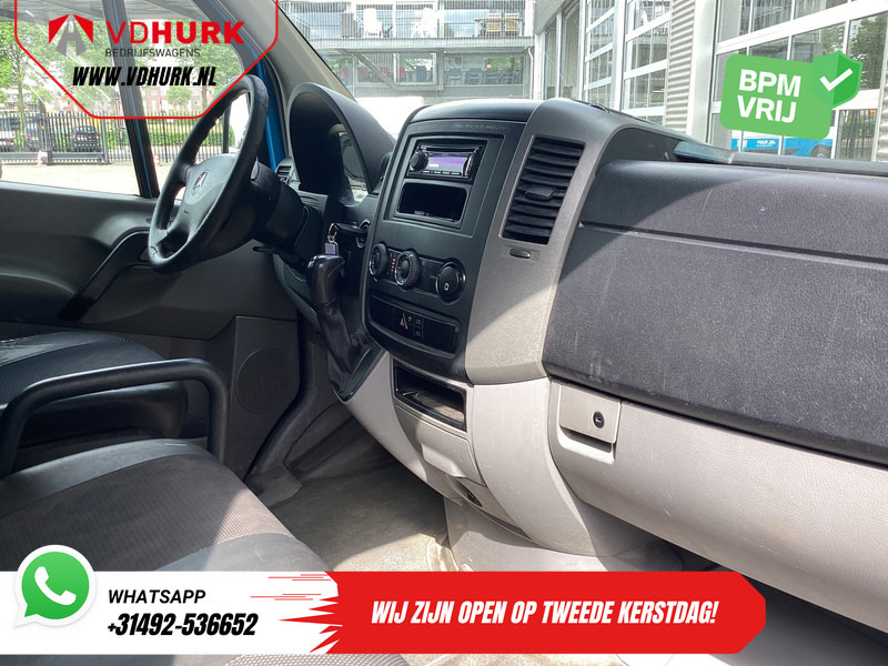 Mercedes-Benz Sprinter 313 2.2 CDI Aut. L2 DC Dubbel Cabine EXPORT ONLY Airco/ 2.8t Trekverm./ Imperiaal & Trap/ 7 Pers. - Цельнометаллический фургон, Грузопассажирский фургон: фото 3 Mercedes-Benz Sprinter 313 2.2 CDI Aut. L2 DC Dubbel Cabine EXPORT ONLY Airco/ 2.8t Trekverm./ Imperiaal & Trap/ 7 Pers. - Цельнометаллический фургон, Грузопассажирский фургон: фото 3