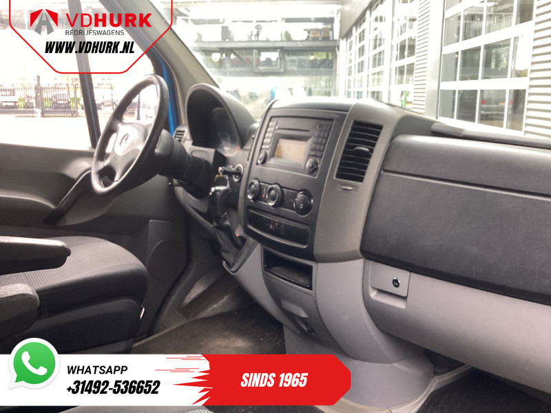Mercedes-Benz Sprinter 313 2.2 CDI Aut. L2 DC Dubbel Cabine EXPORT ONLY Airco/ 2.8t Trekverm./ Imperiaal & Trap - Цельнометаллический фургон, Грузопассажирский фургон: фото 3 Mercedes-Benz Sprinter 313 2.2 CDI Aut. L2 DC Dubbel Cabine EXPORT ONLY Airco/ 2.8t Trekverm./ Imperiaal & Trap - Цельнометаллический фургон, Грузопассажирский фургон: фото 3