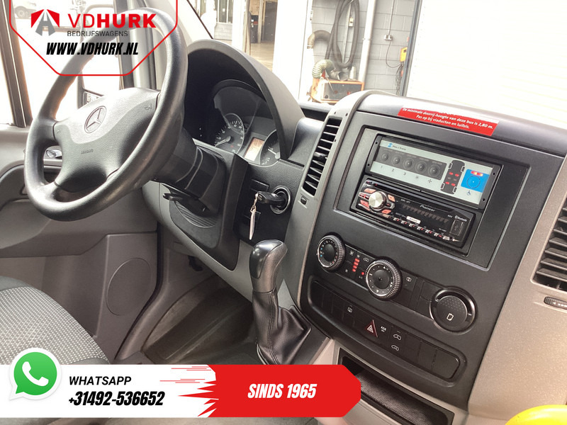 Mercedes-Benz Sprinter 313 2.2 CDI Aut. L2H2 €11.132 Incl. BTW BPM VRIJ! EXPORT ONLY Combi/ 9 Persoons/ Kombi/ 9P/ Airco/ Rolstoellift/ Sidebars/ Rearb - Микроавтобус, Пассажирский фургон: фото 3 Mercedes-Benz Sprinter 313 2.2 CDI Aut. L2H2 €11.132 Incl. BTW BPM VRIJ! EXPORT ONLY Combi/ 9 Persoons/ Kombi/ 9P/ Airco/ Rolstoellift/ Sidebars/ Rearb - Микроавтобус, Пассажирский фургон: фото 3
