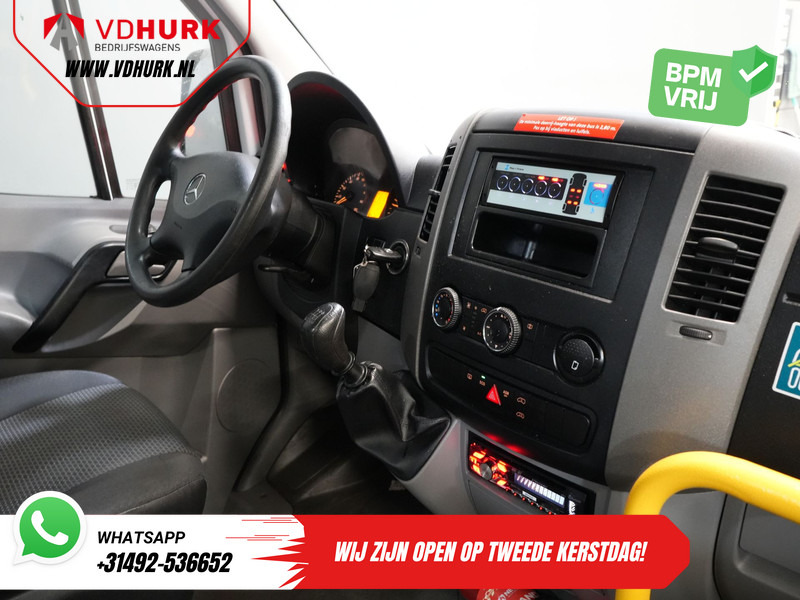 Mercedes-Benz Sprinter 313 2.2 CDI L2H2 €10.164 Incl. BTW BPM VRIJ! EXPORT Combi/ 9 Persoons/ Kombi/ 9P/ Airco/ Rolstoellift - Микроавтобус, Пассажирский фургон: фото 3 Mercedes-Benz Sprinter 313 2.2 CDI L2H2 €10.164 Incl. BTW BPM VRIJ! EXPORT Combi/ 9 Persoons/ Kombi/ 9P/ Airco/ Rolstoellift - Микроавтобус, Пассажирский фургон: фото 3