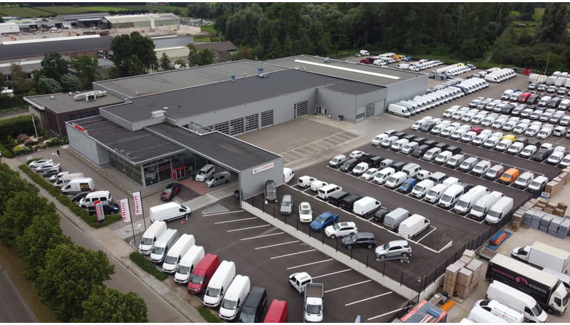 Микроавтобус, Пассажирский фургон Mercedes-Benz Sprinter 313 2.2 CDI L2H2 €9922 Incl. BTW BPM VRIJ! EXPORT ONLY Combi/ 9 Persoons/ Kombi/ 9P/ Airco/ Rolstoellift: фото 16