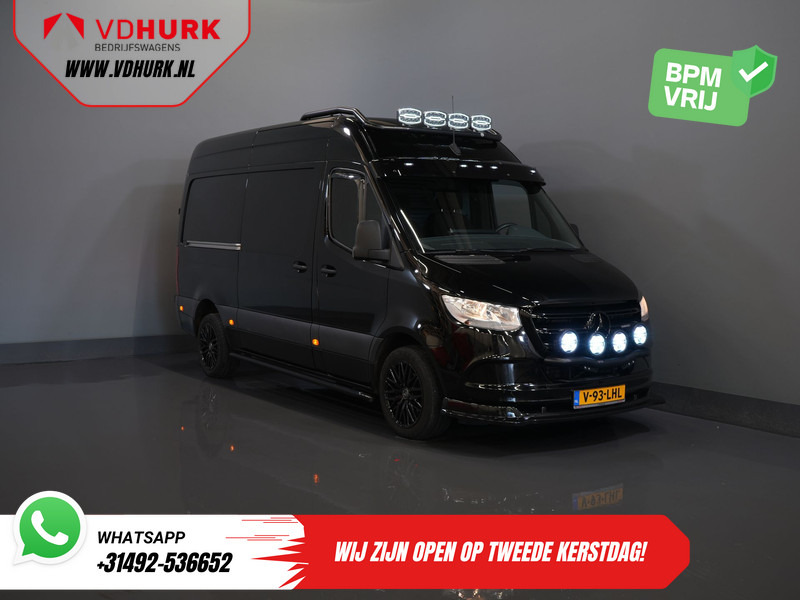 Mercedes-Benz Sprinter 317 CDI Aut. L2H2 3.5t Trekverm./ Gev.Stoel/ Standkachel/ Carplay/ Camera/ Navi/ Cruise/ DAB/ LMV/ Sidebars/ Trekhaak - Цельнометаллический фургон: фото 1 Mercedes-Benz Sprinter 317 CDI Aut. L2H2 3.5t Trekverm./ Gev.Stoel/ Standkachel/ Carplay/ Camera/ Navi/ Cruise/ DAB/ LMV/ Sidebars/ Trekhaak - Цельнометаллический фургон: фото 1