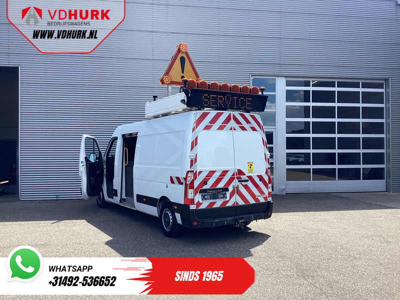 Renault Master 2.3 dCi 145 PK L3H2 EXPORT ONLY Chevron/ Safety/ Airco/ Cruise/ Camera /Service Vehicle/ Trekhaak - Цельнометаллический фургон: фото 2 Renault Master 2.3 dCi 145 PK L3H2 EXPORT ONLY Chevron/ Safety/ Airco/ Cruise/ Camera /Service Vehicle/ Trekhaak - Цельнометаллический фургон: фото 2