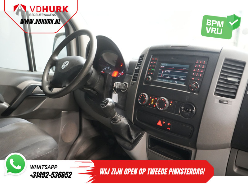 Volkswagen Crafter 2.0 TDI L2H2 EXPORT ONLY Riem V.V/ Cruise/ Airco/ Trekhaak/ APK 12-2025 - Легковой фургон: фото 3 Volkswagen Crafter 2.0 TDI L2H2 EXPORT ONLY Riem V.V/ Cruise/ Airco/ Trekhaak/ APK 12-2025 - Легковой фургон: фото 3