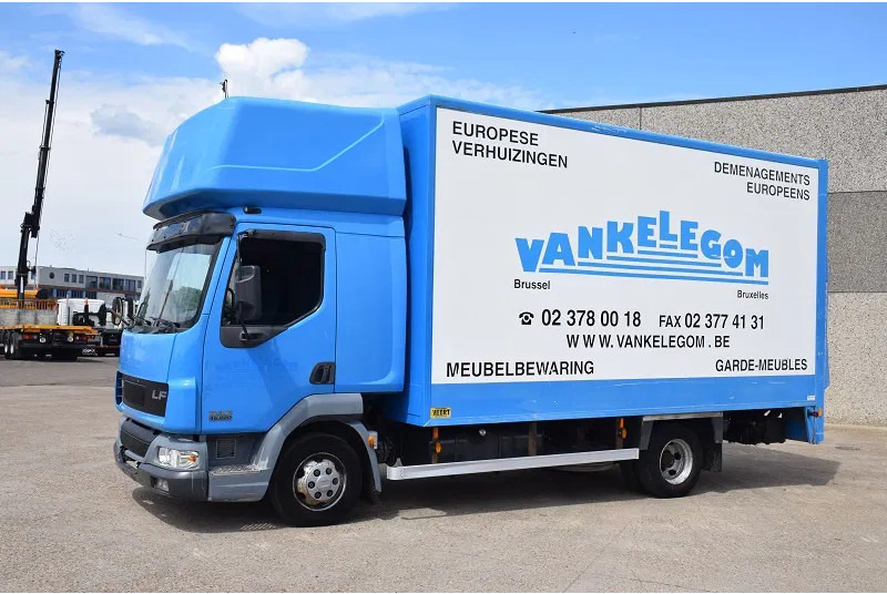 DAF LF 220 LF45 220 - Грузовик с закрытым кузовом: фото 2 DAF LF 220 LF45 220 - Грузовик с закрытым кузовом: фото 2