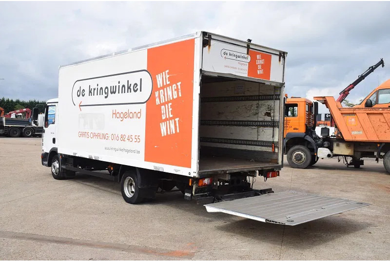 MAN TGL 7.150 - Грузовик с закрытым кузовом: фото 4 MAN TGL 7.150 - Грузовик с закрытым кузовом: фото 4