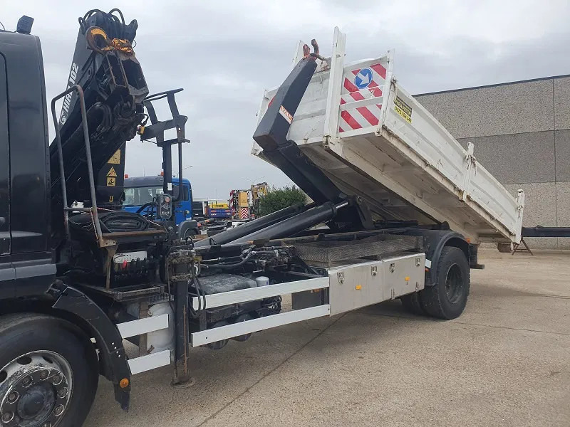 Mercedes-Benz Atego 1928 - Автоманипулятор: фото 4 Mercedes-Benz Atego 1928 - Автоманипулятор: фото 4