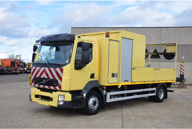 Volvo FL 250 - Грузовик бортовой/ Платформа: фото 1 Volvo FL 250 - Грузовик бортовой/ Платформа: фото 1