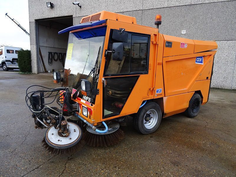 Hofmans HMF 185 - Промышленная подметальная машина: фото 1 Hofmans HMF 185 - Промышленная подметальная машина: фото 1