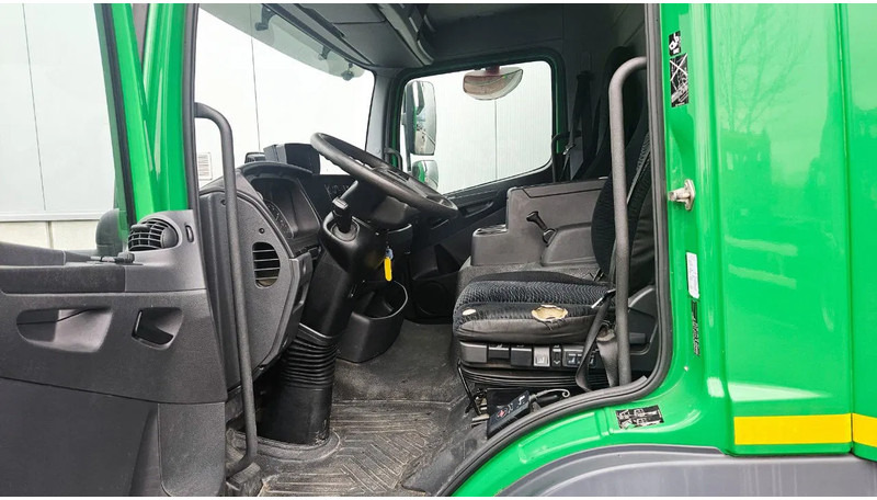 Mercedes-Benz Atego 1018 *L*Achteruitrijcamera*Automaat*Airco*Dhollandia Laadbrug*7149cm - Грузовик: фото 3 Mercedes-Benz Atego 1018 *L*Achteruitrijcamera*Automaat*Airco*Dhollandia Laadbrug*7149cm - Грузовик: фото 3