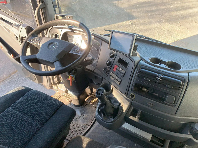 Mercedes-Benz Atego 1018 KOELING*Cruise control*Airconditioning*Geveerde bestuurdersstoel* - Грузовик с закрытым кузовом: фото 3 Mercedes-Benz Atego 1018 KOELING*Cruise control*Airconditioning*Geveerde bestuurdersstoel* - Грузовик с закрытым кузовом: фото 3