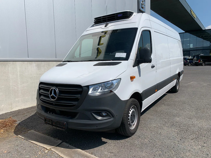 Mercedes-Benz Sprinter 315 L3H2*NEW Carrier xarios 350 -18°C*achteruitrijcamera*navigatie*zetelverwarming*360° camera* - Фургон-рефрижератор: фото 1 Mercedes-Benz Sprinter 315 L3H2*NEW Carrier xarios 350 -18°C*achteruitrijcamera*navigatie*zetelverwarming*360° camera* - Фургон-рефрижератор: фото 1