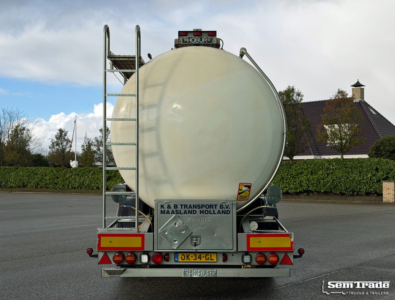 Burg 37.300 Liter 3 Compartments Disc Brakes Super Condition NL Trailer - Полуприцеп-цистерна: фото 4 Burg 37.300 Liter 3 Compartments Disc Brakes Super Condition NL Trailer - Полуприцеп-цистерна: фото 4