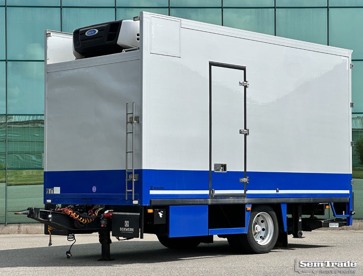 Floor Flma-10 Carrier Cooling 2X Side Door Tail Lift Disc Brakes Holland-Trailer - Прицеп-рефрижератор: фото 1 Floor Flma-10 Carrier Cooling 2X Side Door Tail Lift Disc Brakes Holland-Trailer - Прицеп-рефрижератор: фото 1