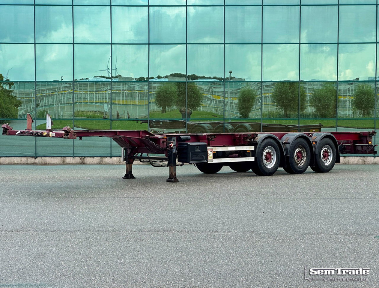 Renders ROC 12.27 CC Back Slider Lift Axle Disc Brakes Belgium-Trailer 2 Pieces - Полуприцеп-контейнеровоз/ Сменный кузов: фото 1 Renders ROC 12.27 CC Back Slider Lift Axle Disc Brakes Belgium-Trailer 2 Pieces - Полуприцеп-контейнеровоз/ Сменный кузов: фото 1