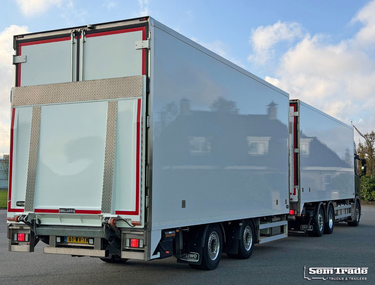 Scania R450 Retarder Full AIR 163.000 KM Heiwo Isolated Boxes 2X Tail Lift NL-Truck IN NEW Condition - Грузовик с закрытым кузовом: фото 4 Scania R450 Retarder Full AIR 163.000 KM Heiwo Isolated Boxes 2X Tail Lift NL-Truck IN NEW Condition - Грузовик с закрытым кузовом: фото 4