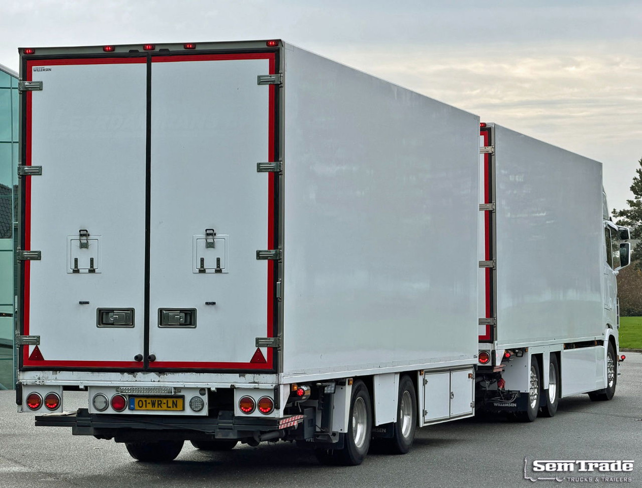 Scania S660 V8 Retarder Full Options 50CC VAN Beurden Boxes 2x Lift Super Condition - Рефрижератор: фото 4 Scania S660 V8 Retarder Full Options 50CC VAN Beurden Boxes 2x Lift Super Condition - Рефрижератор: фото 4