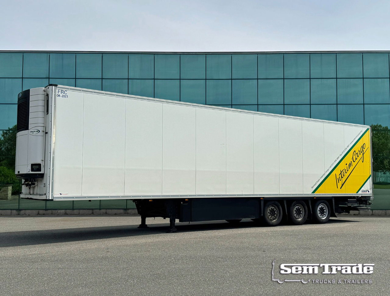 Schmitz Cargobull SCBS3B 275 CM High 250 Wide Tail Lift Carrier Vector 1550 Dopp - Полуприцеп-рефрижератор: фото 1 Schmitz Cargobull SCBS3B 275 CM High 250 Wide Tail Lift Carrier Vector 1550 Dopp - Полуприцеп-рефрижератор: фото 1